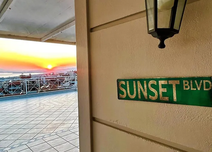 Glyfada Sunset Apartment